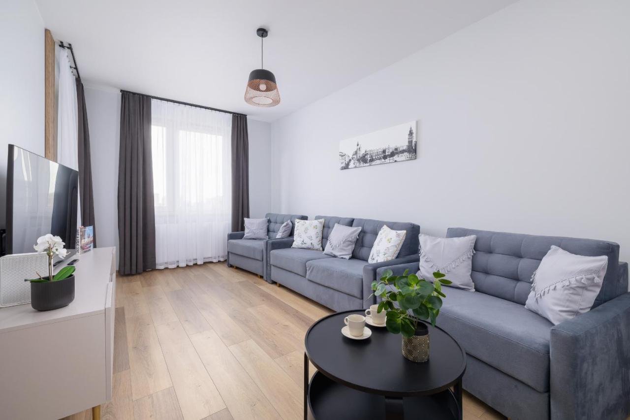 Osiedle Avia Harmonious Apartment With Balcony & Parking Cracow By Renters Prestige Krakow Ngoại thất bức ảnh