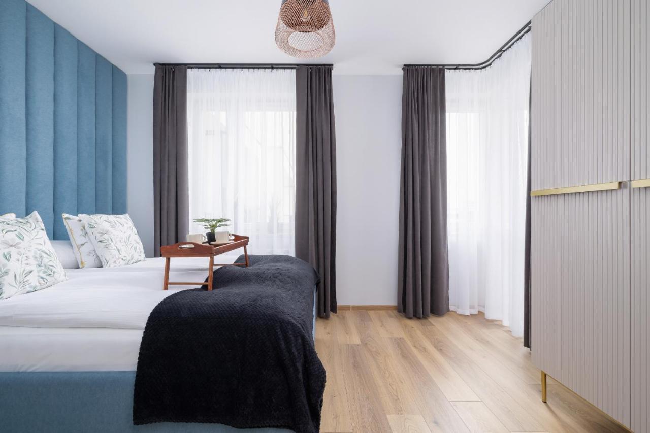 Osiedle Avia Harmonious Apartment With Balcony & Parking Cracow By Renters Prestige Krakow Ngoại thất bức ảnh