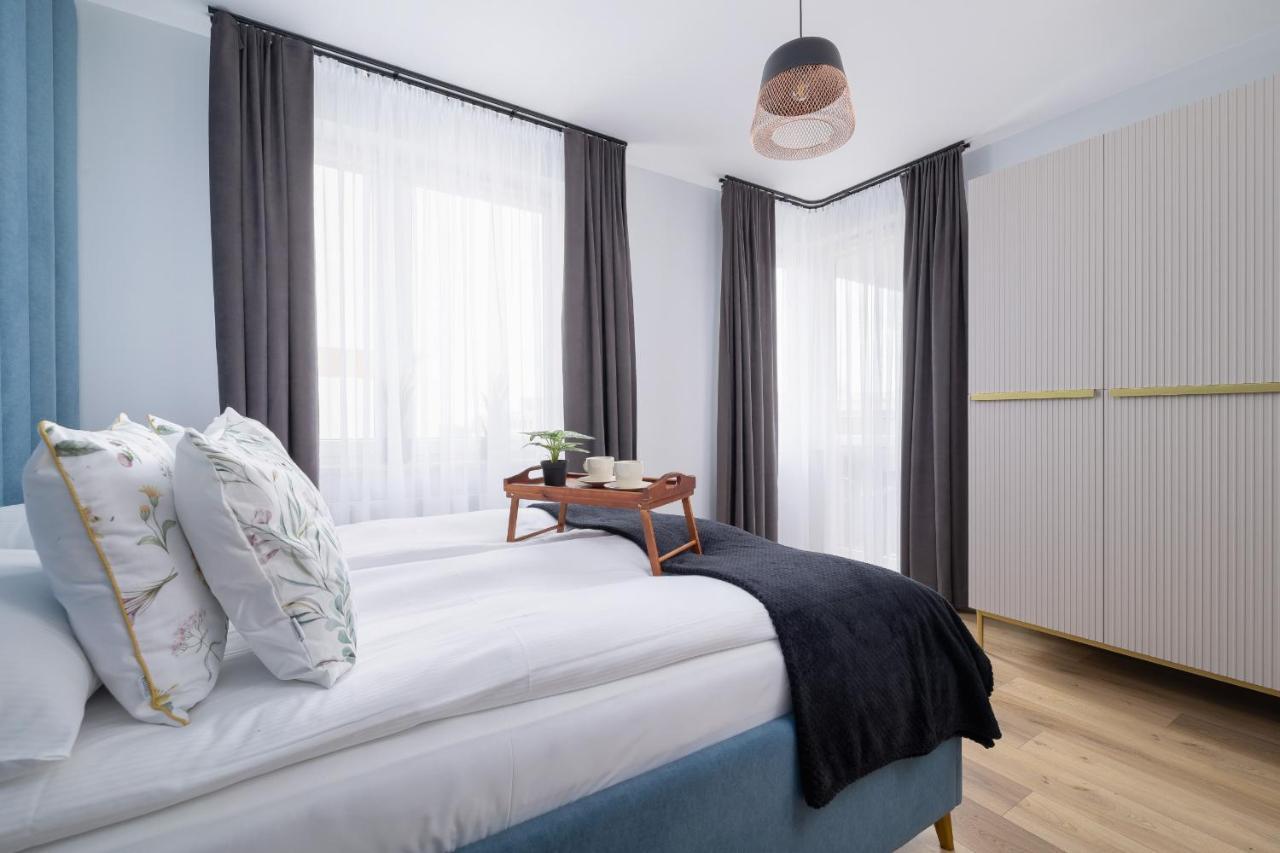 Osiedle Avia Harmonious Apartment With Balcony & Parking Cracow By Renters Prestige Krakow Ngoại thất bức ảnh